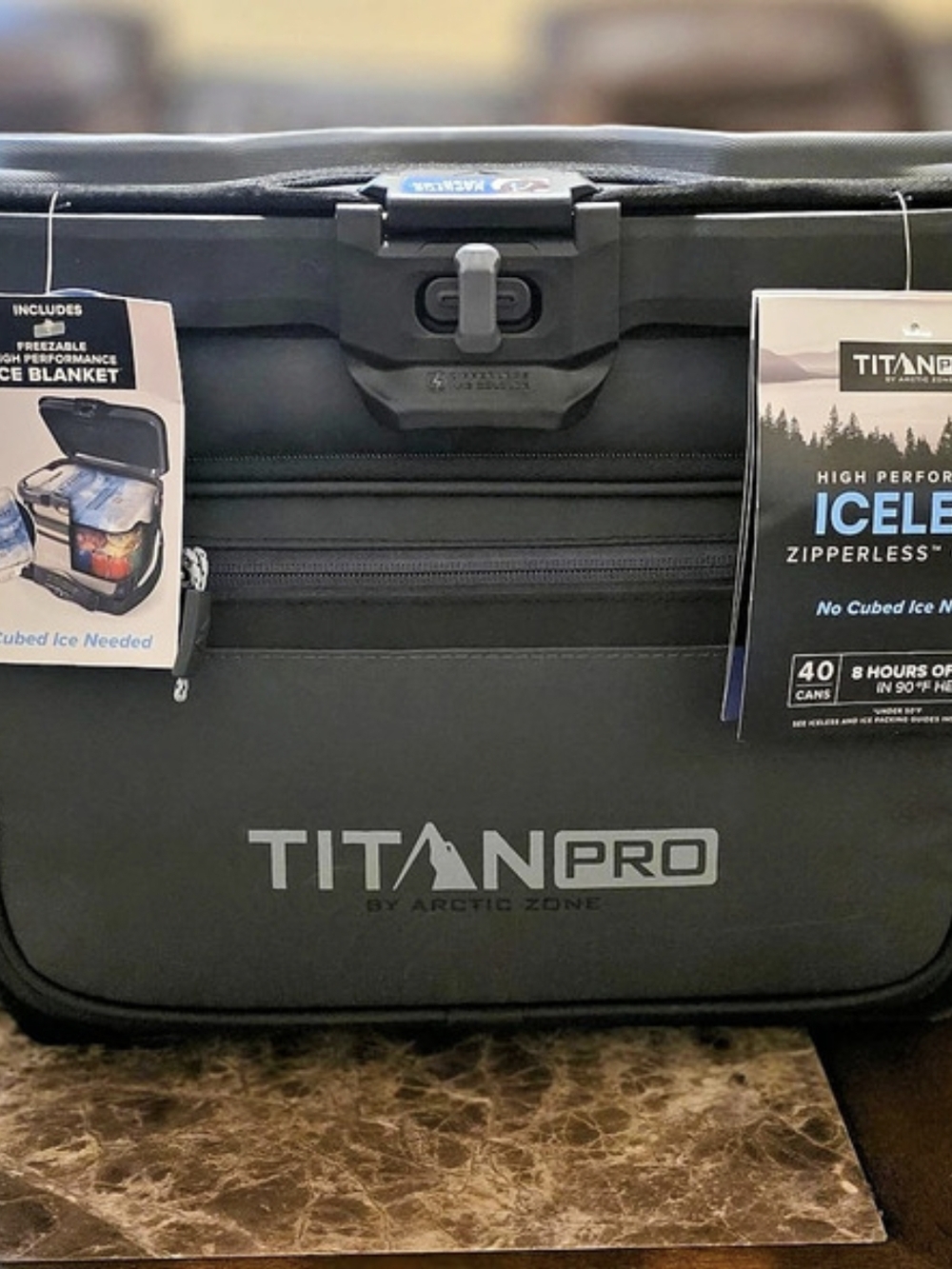 Titan Pro High Performance Ice Blanket Black NWT 40-Can Cooler Bag